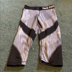 Nike capris